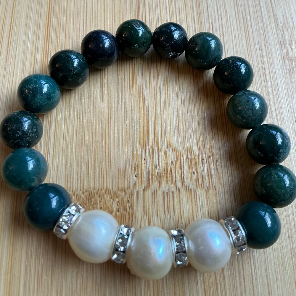 Pearls and Moss Agates Bracelet
